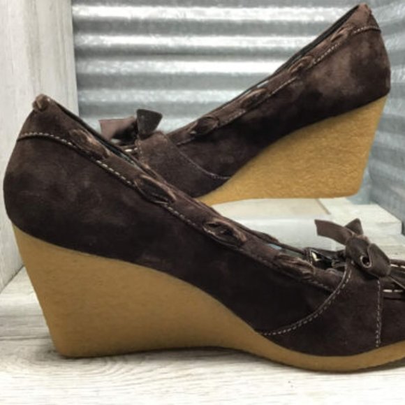 BC Footwear Brown Suede Wedge Moccasin Heels Size 9 - Picture 4 of 6